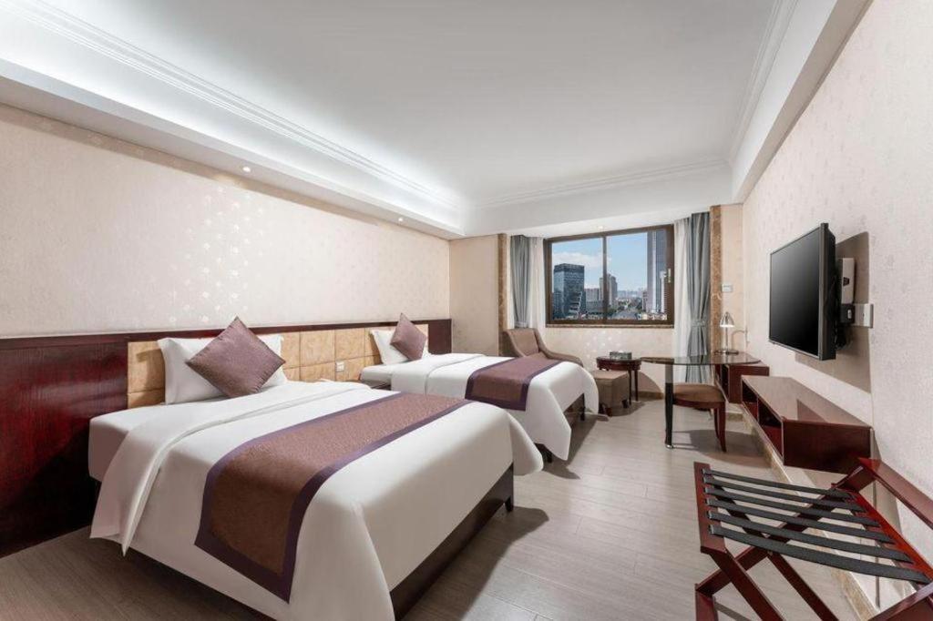 Navy Hua Hotel