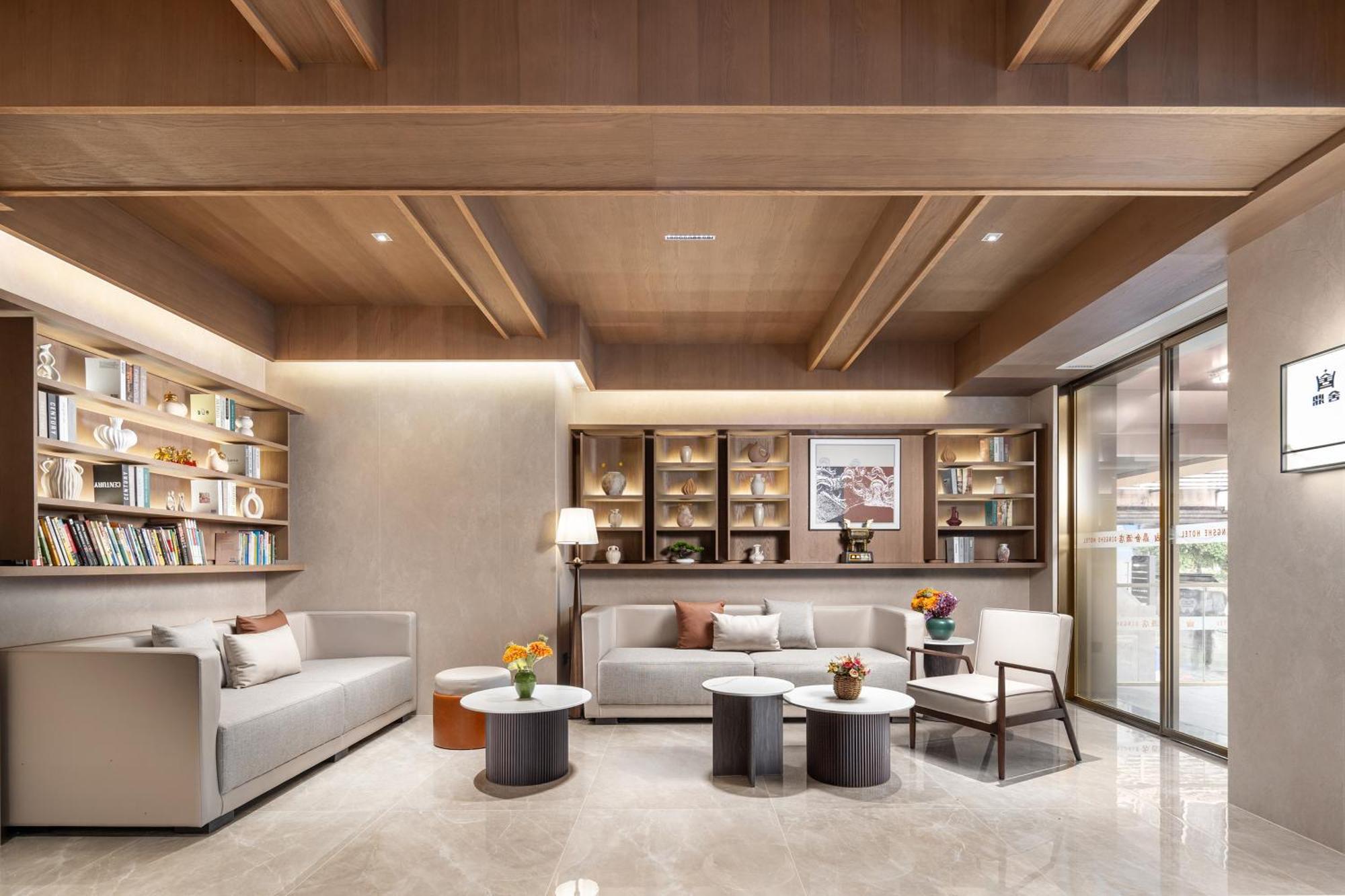 Hotel Dingshe Shamian Island Yongqingfang Branch