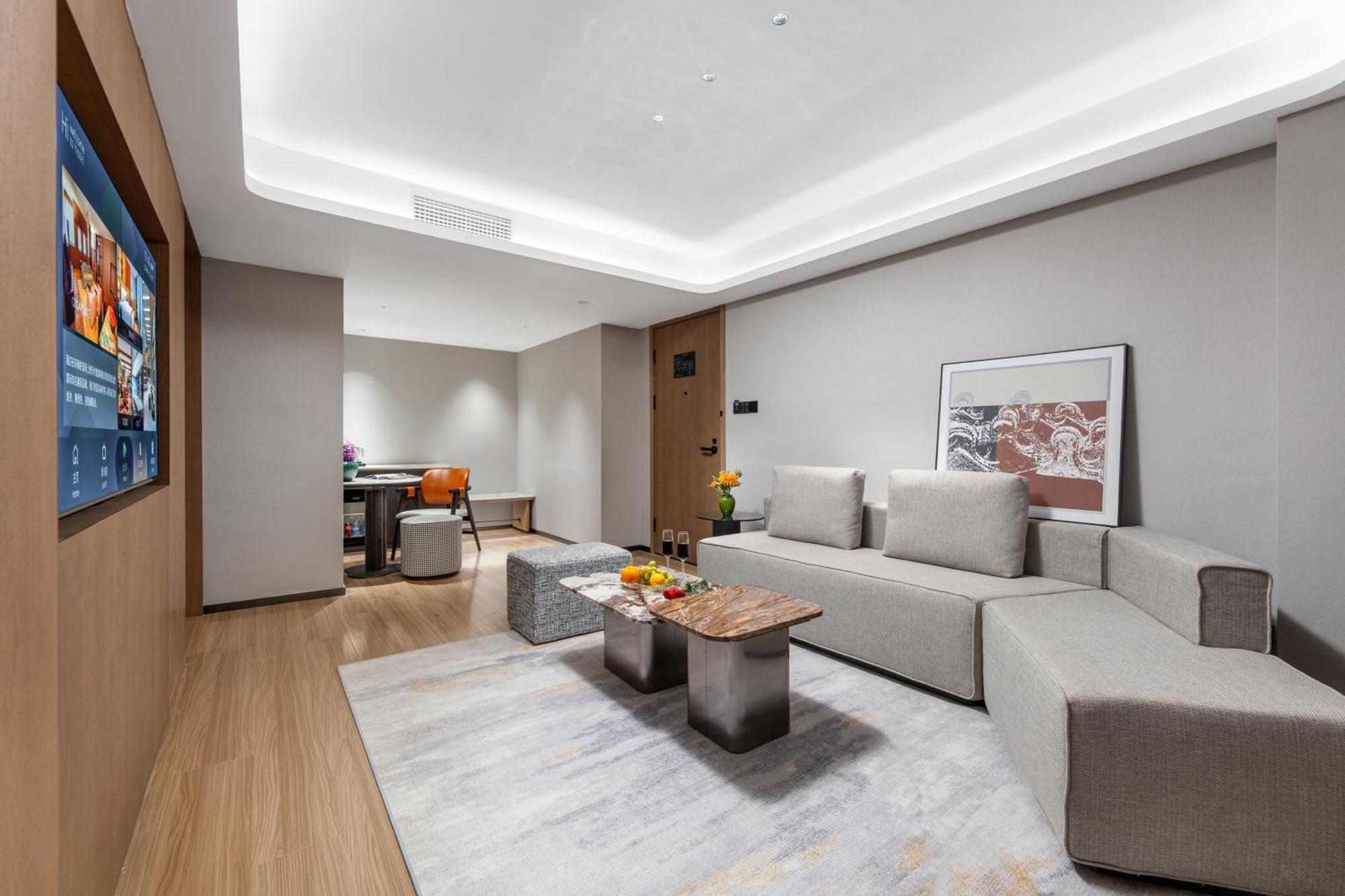 Dingshe Shamian Island Yongqingfang Branch