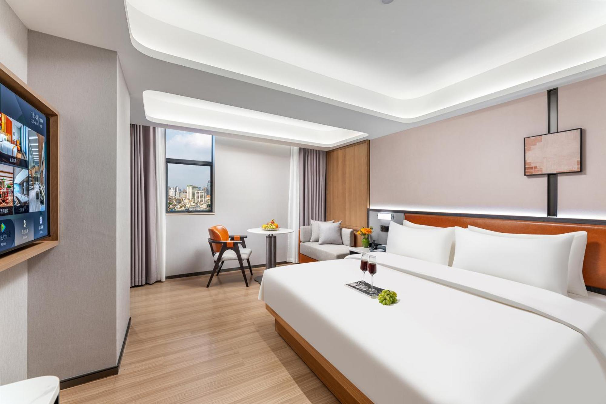Dingshe Shamian Island Yongqingfang Branch Guangzhou