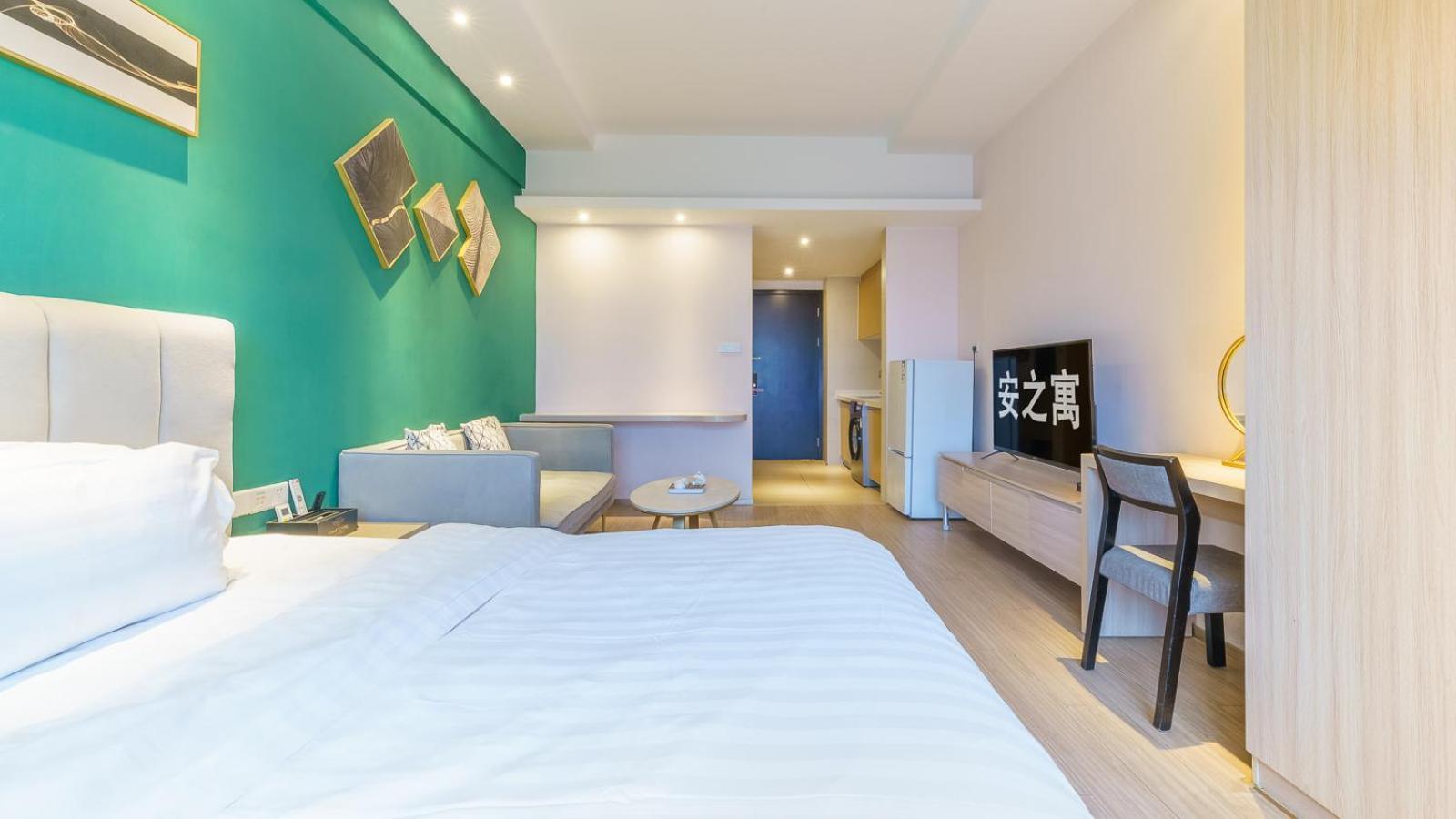 Apartment Anzhiyu East Station Yantang Subway Station *