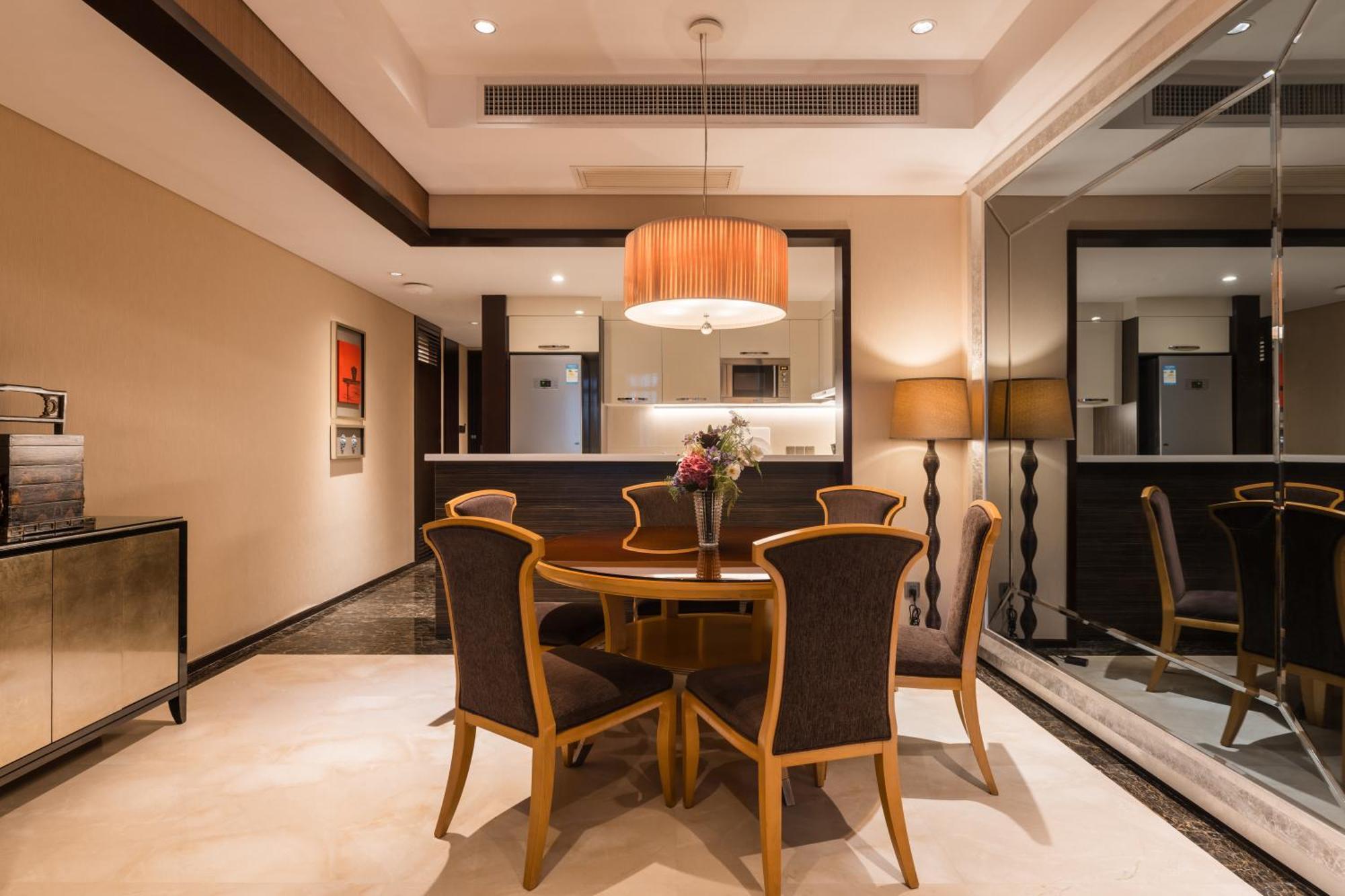 Oakwood Premier Aparthotel