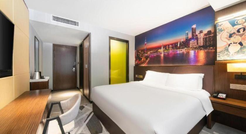 Zmax Jiangtai Road Metro Station Hotel Guangzhou