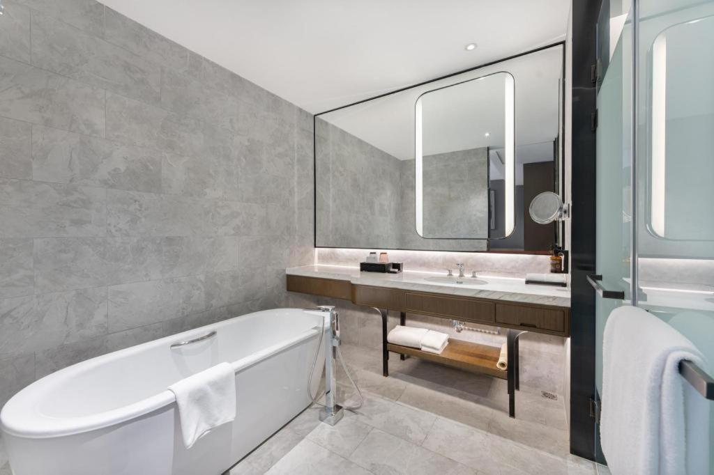 Hotel Vue Rongchuang - Yuexue 4*