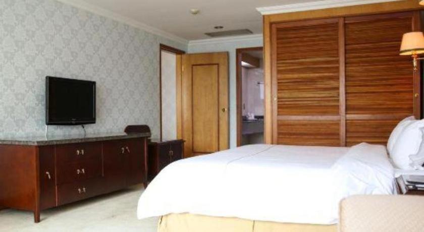 New Pearl River Hotel