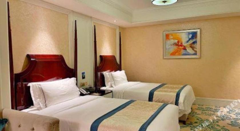 Piedmont International Hotel 5*