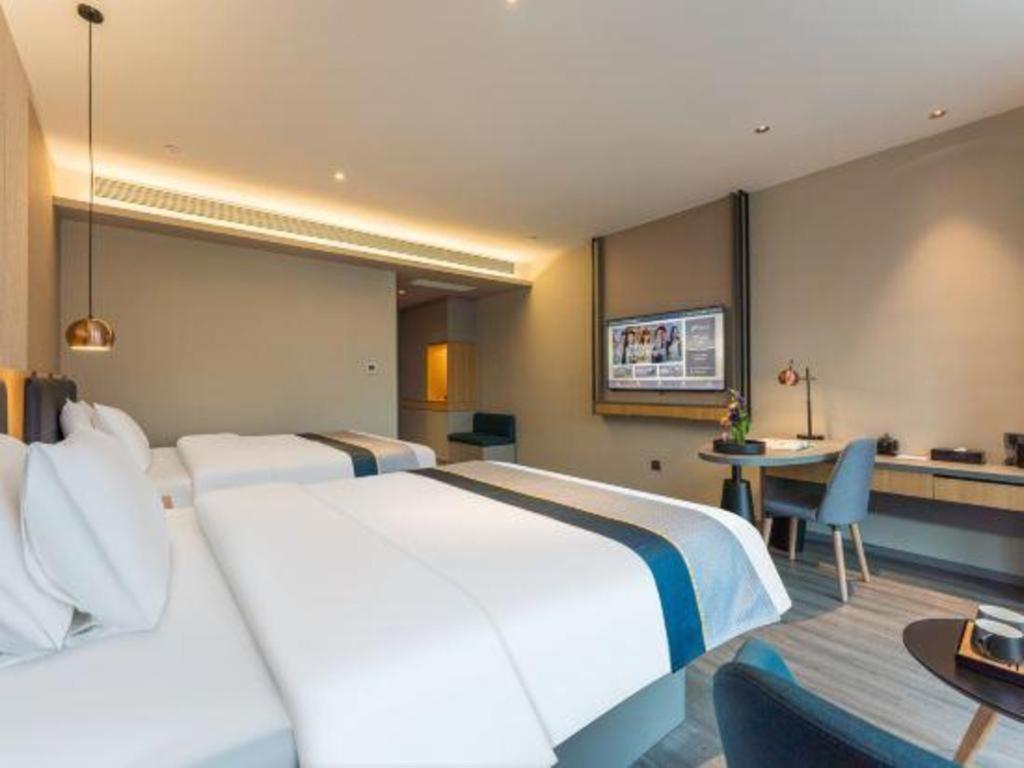 Hotel Selected Zhujiang New Town Wuyangcun Metro Station