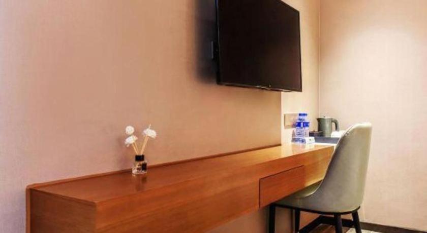 Borrman Railway Station Yuexiu Park Memorial Hall 3* Canton