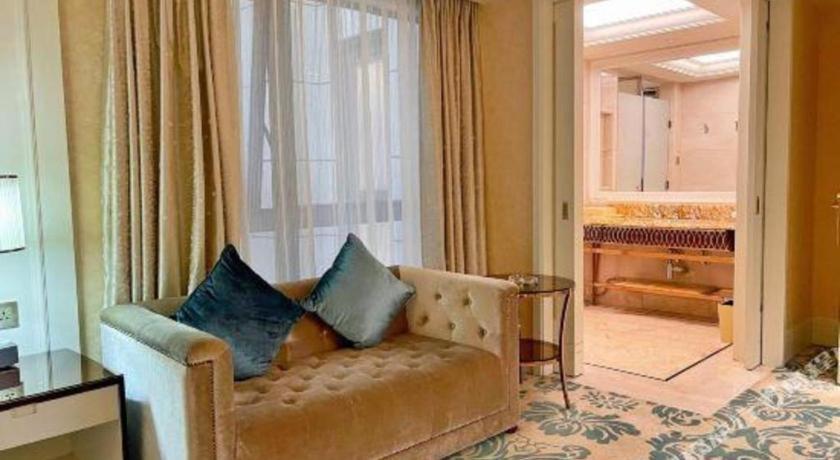 Piedmont International Hotel
