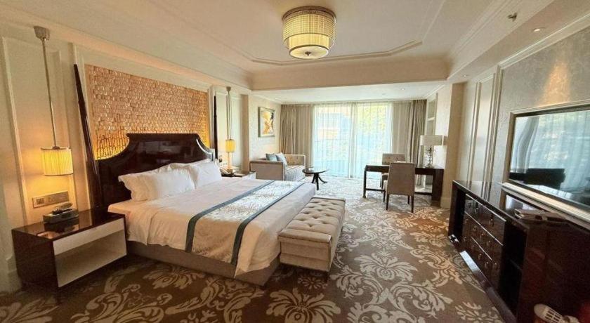 Hotel Piedmont International 5*