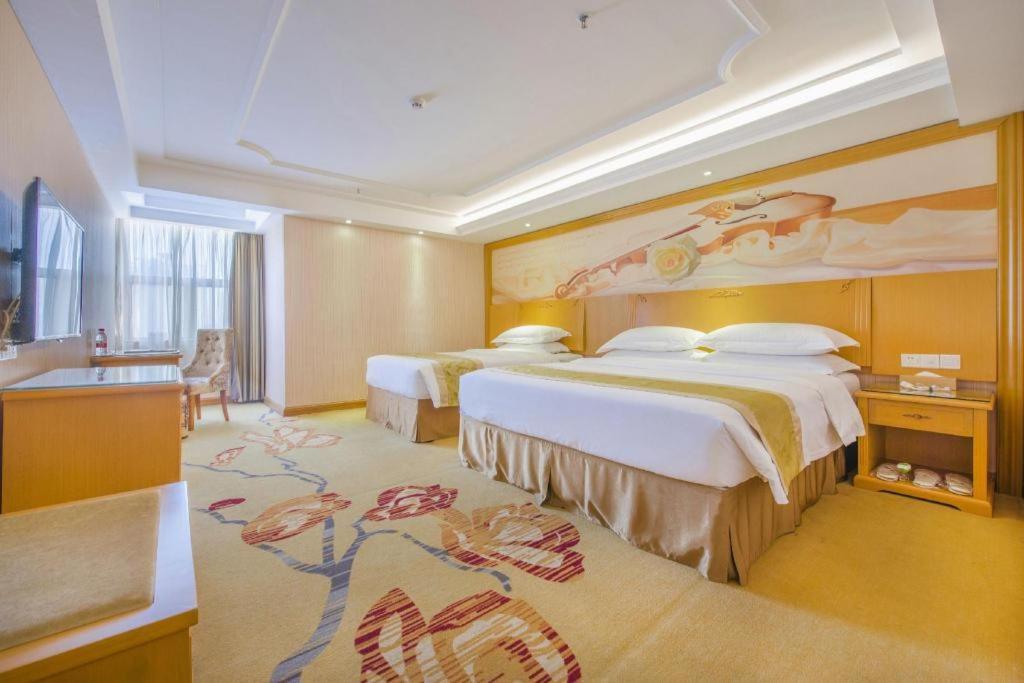Vienna Panyu Shiqiao Center Branch Hotel
