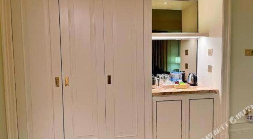 Hotel Piedmont International