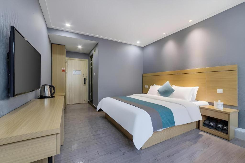 Ying Feng Yuan Hotel