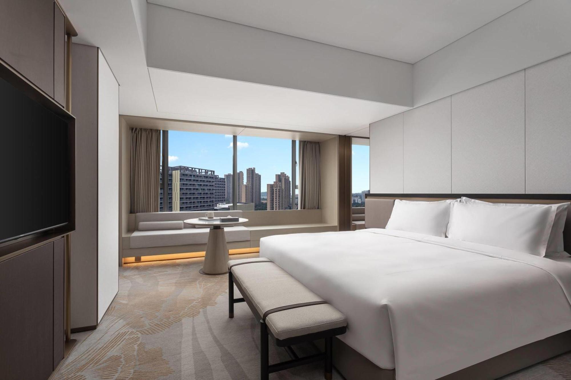 Ramada By Wyndham Foshan Danzao