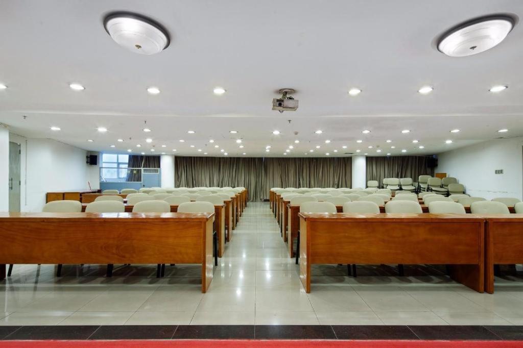 Hotel Lavande Fangcun Huadiwan Metro Station Guangzhou