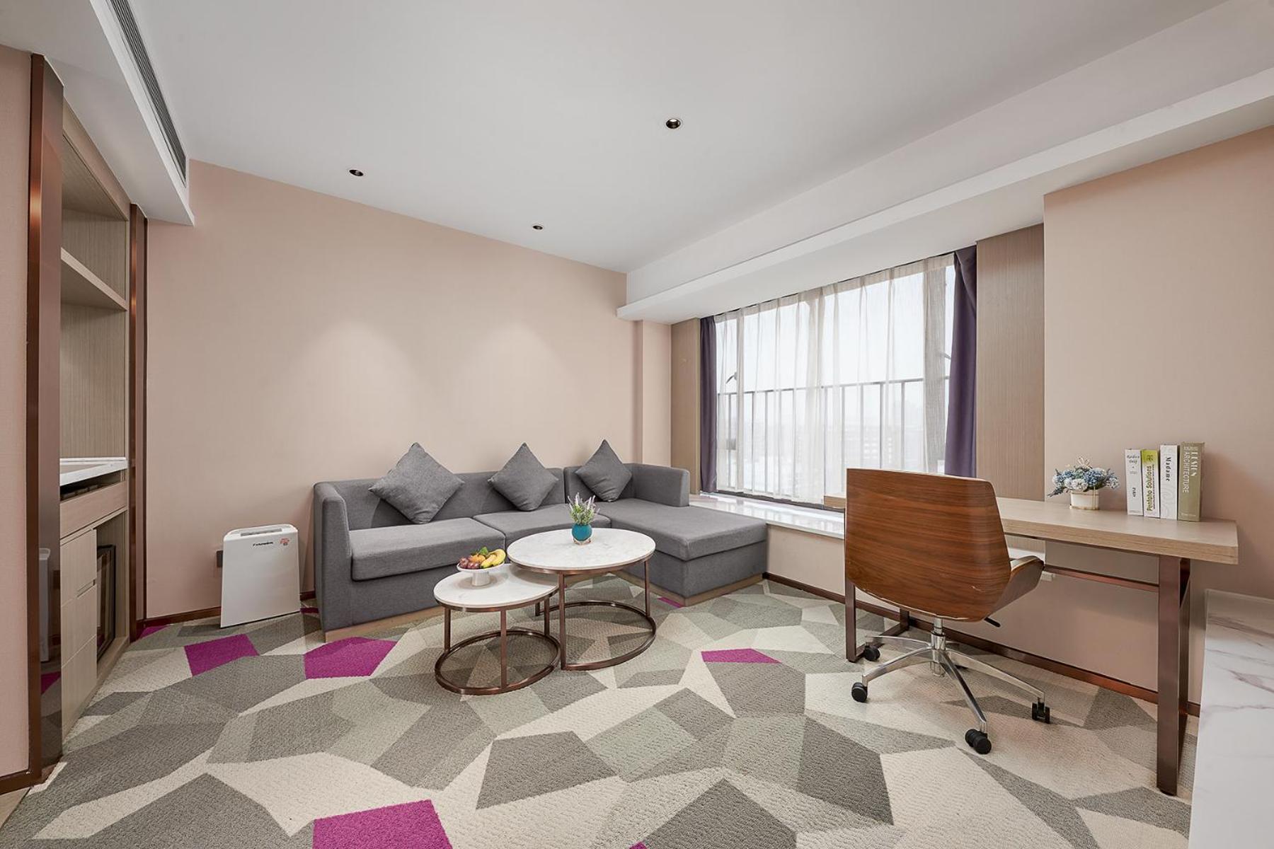 Hotel Lavande Panyu Hanxi Changlong Dashi Subway Station 4*