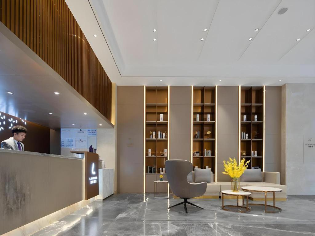 Lavande Quzhuang Metro Station Hotel Guangzhou
