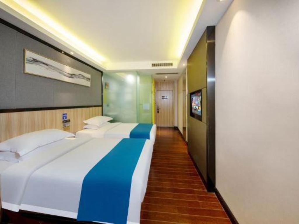 Wenxing Gangding Metro Station Branch Hotel Guangzhou