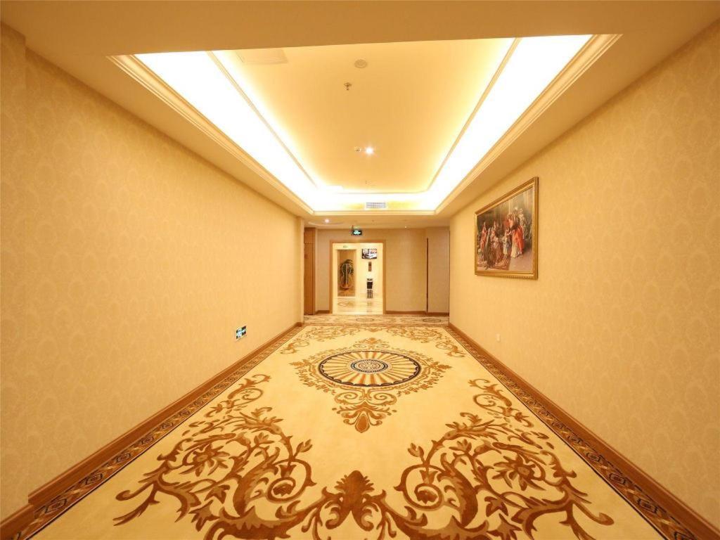 Vienna Panyu Shiqiao Center Branch Hotel