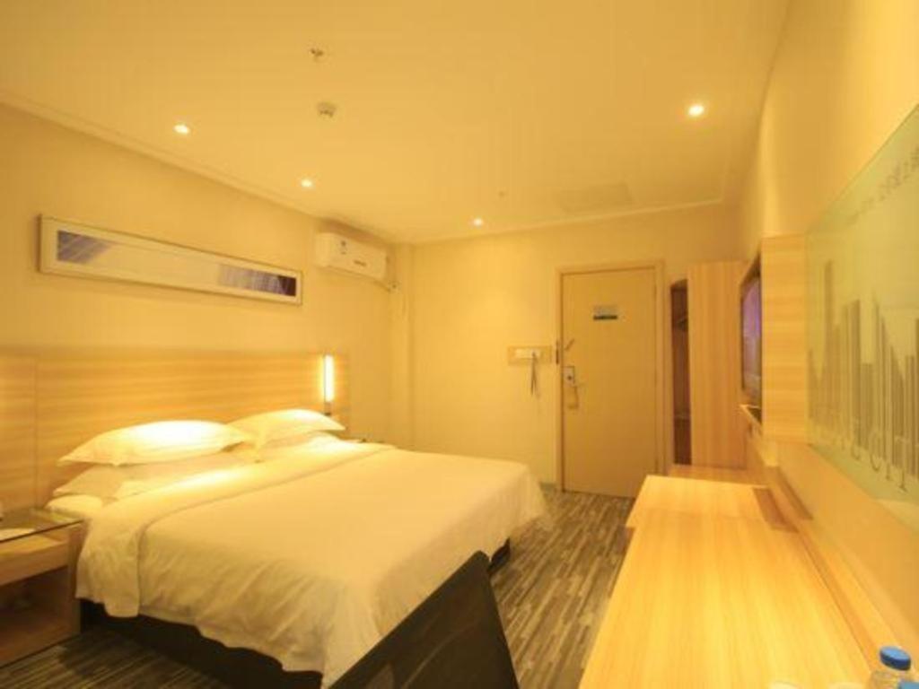 Hotel Comfort Zhongluotan Culture Square