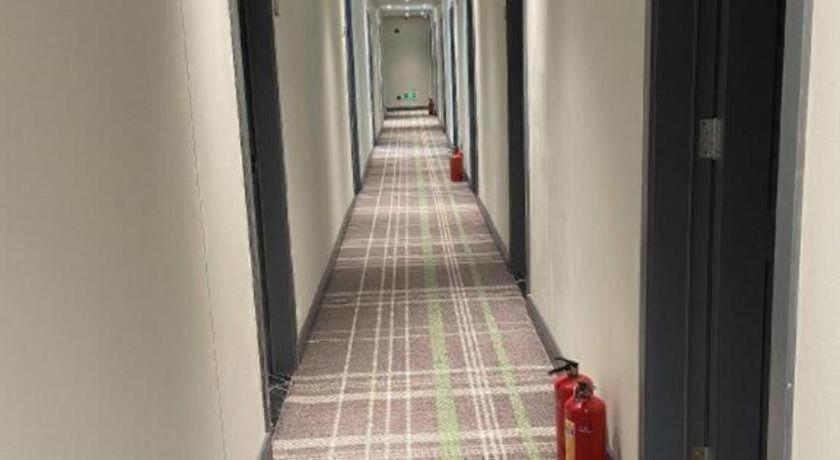 Comfort Premier Tower Chigang Metro Station Pazhou Exhibition Hotel