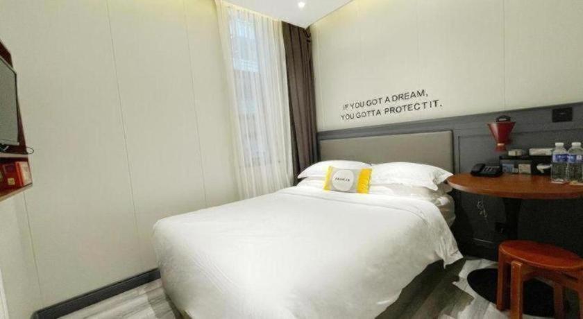 Comfort Premier Tower Chigang Metro Station Pazhou Exhibition Hotel Guangzhou