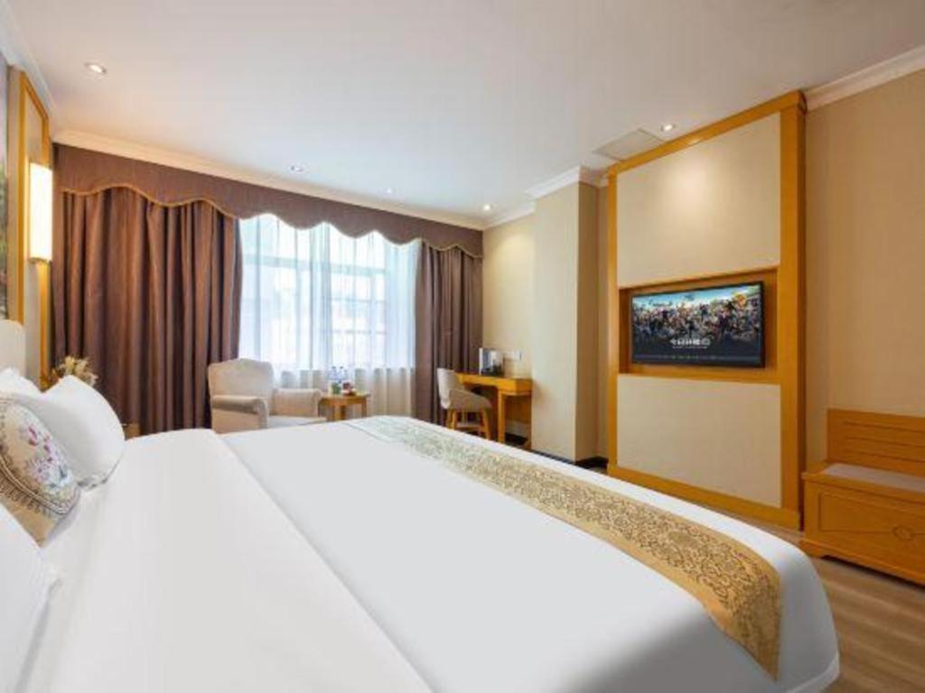 Greentree Panyu Chimelong Happy World Business 3* Guangzhou