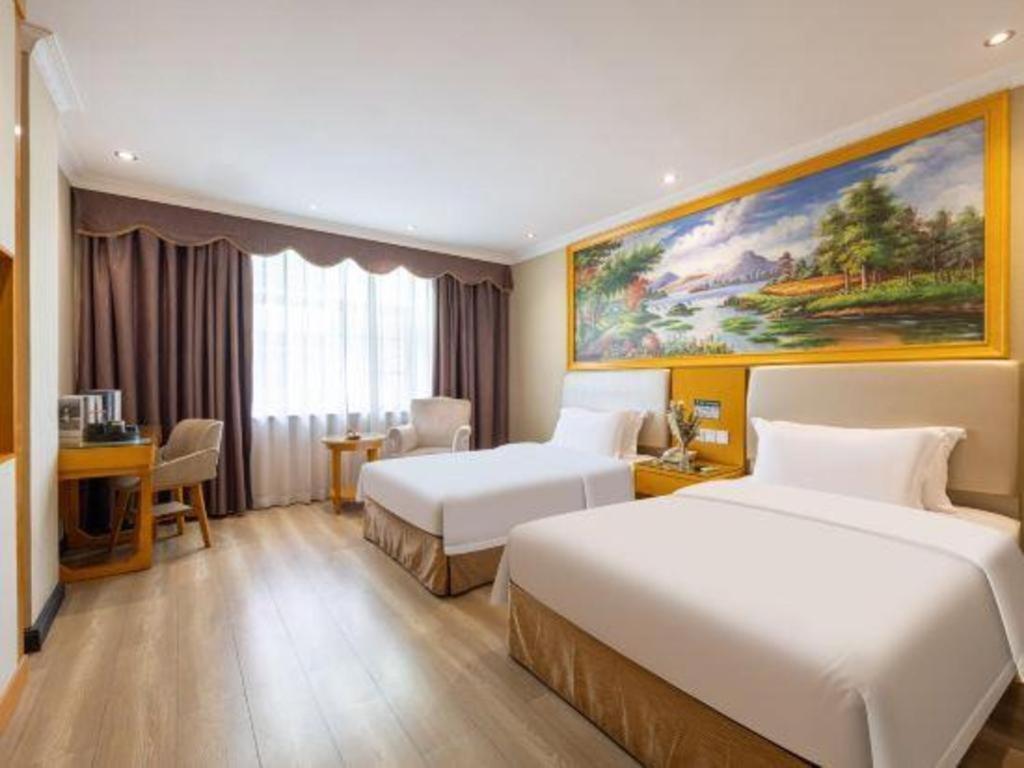 Greentree Panyu Chimelong Happy World Business Guangzhou