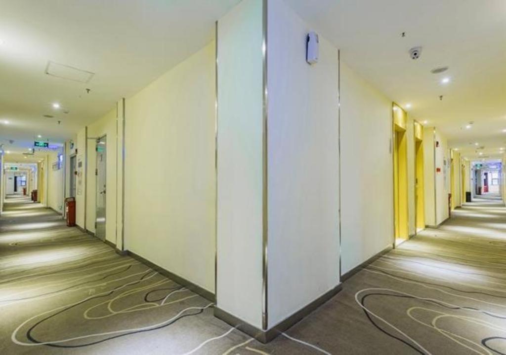Comfort Tianhetang Xiajunjing Garden Hotel 2*