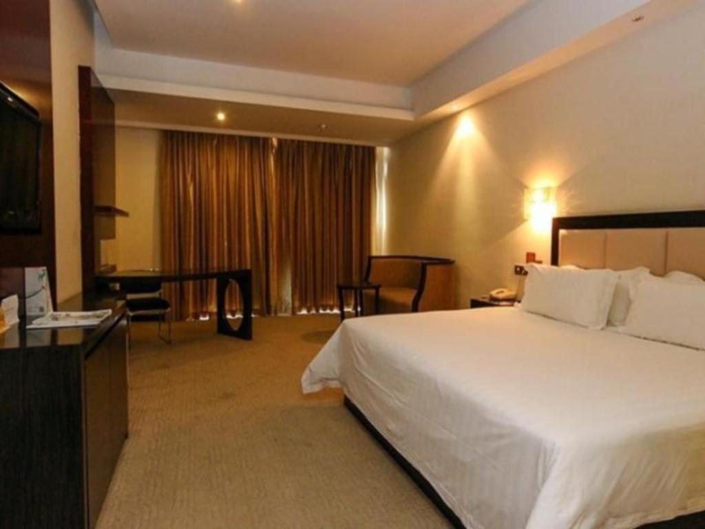 Shenggao Dongpu Branch 3* Guangzhou