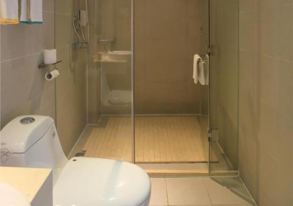 Comfort Zengcheng Wanda Plaza Metro Station