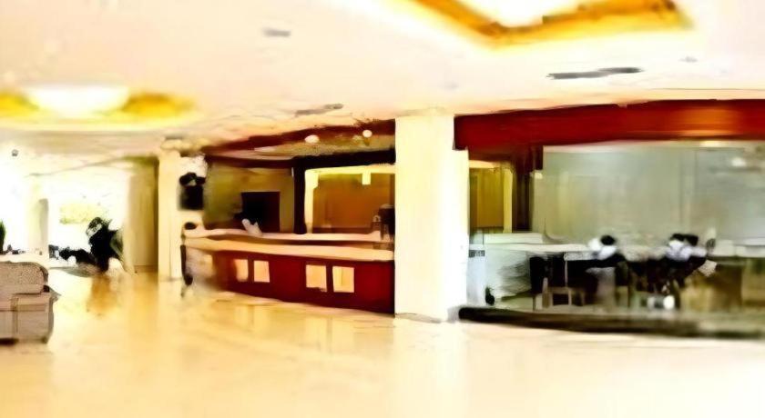 Yue Lai Yue 2* Guangzhou