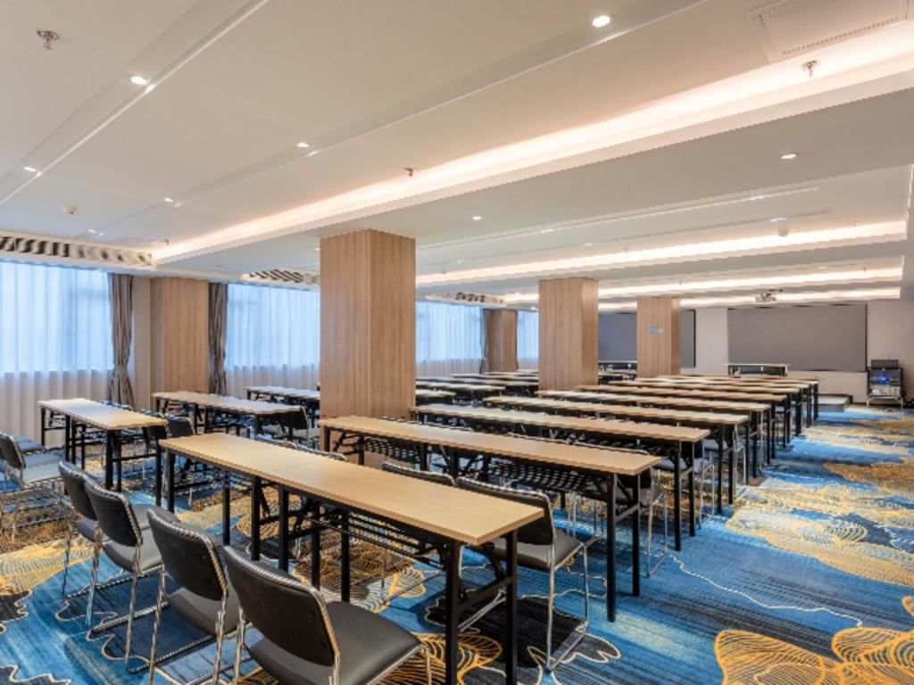 Echarm North Station Cultural Tourism Hotel Guangzhou