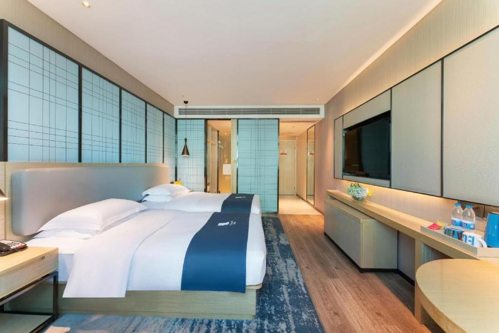Echarm Changlong Shiqiao Metro Station Hotel Guangzhou