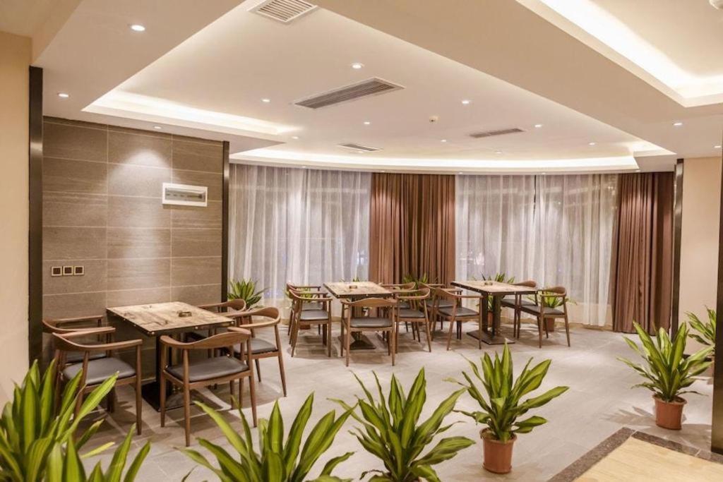 Hotel Joyce Coffetel Dongxiaonan Metro Station Branch Guangzhou