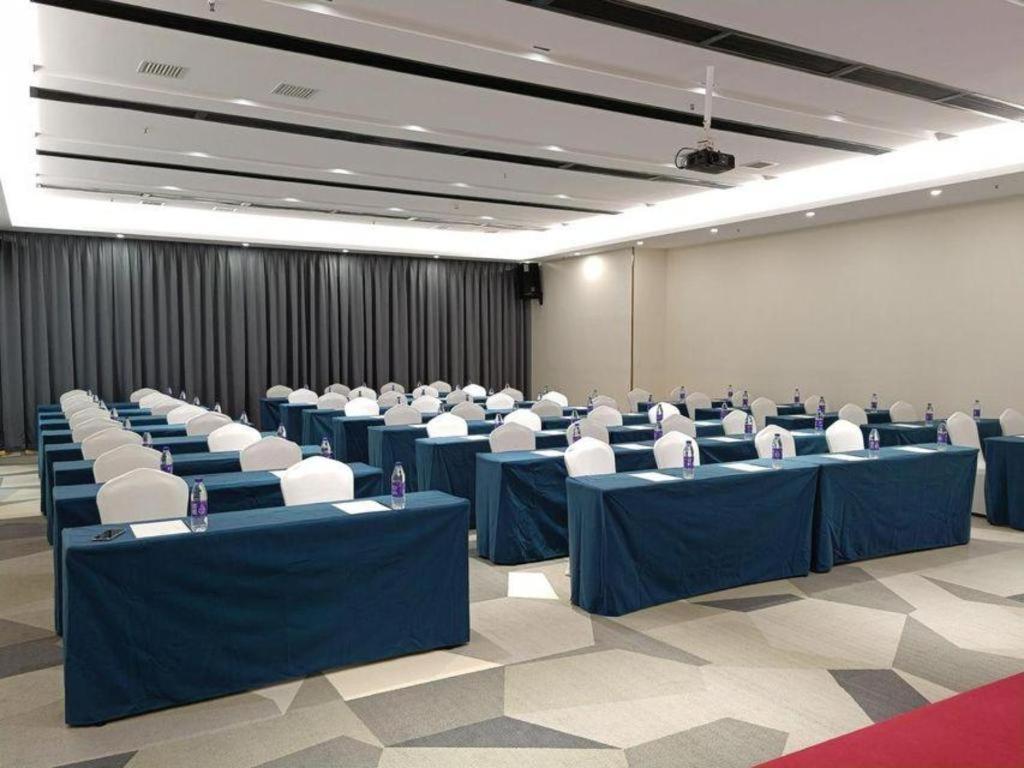 Hotel Lavande Zengchen Xintang Light Railway Station Guangzhou