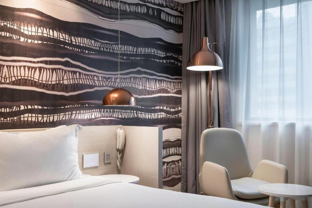 Hotel Orange Tianhe Gangding Metro Station 3*