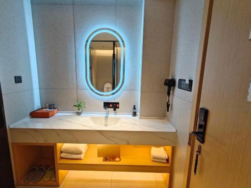Vienna Panyu Square 3* Guangzhou