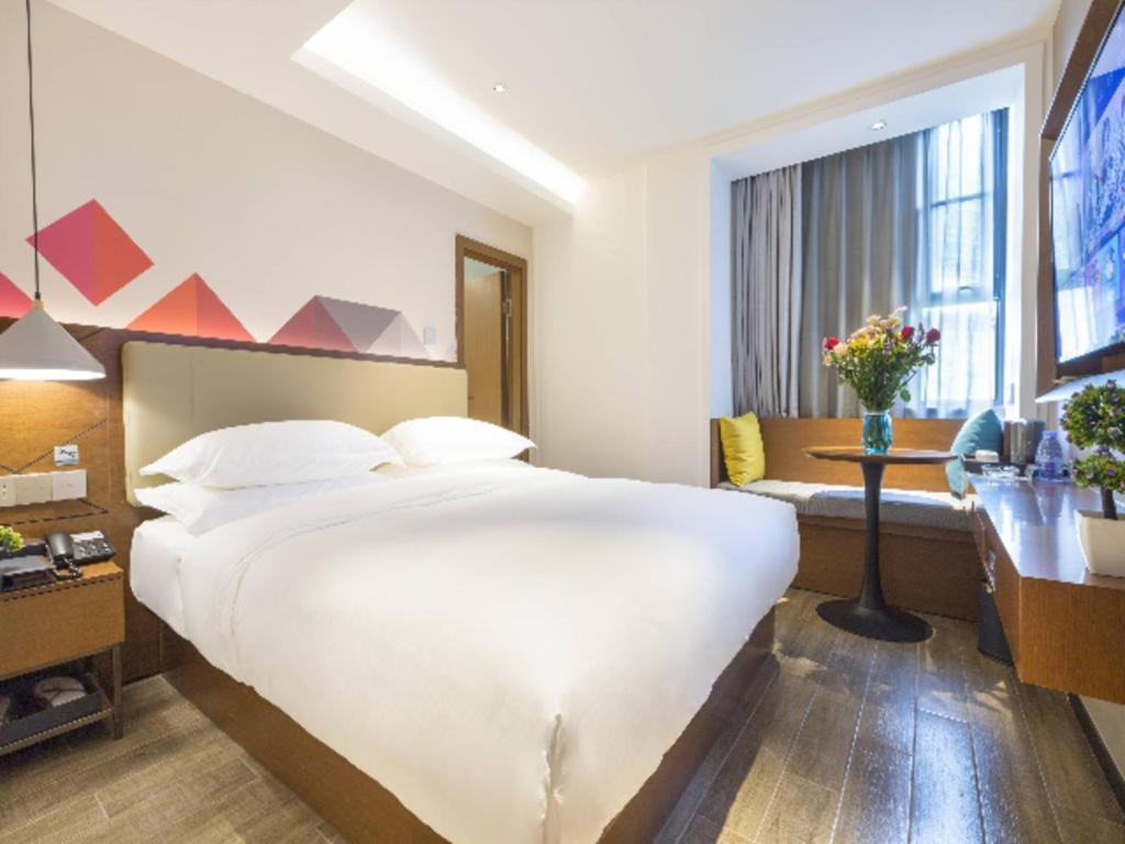 Borrman Southern Hospital Meihuayuan Metro Station Hotel