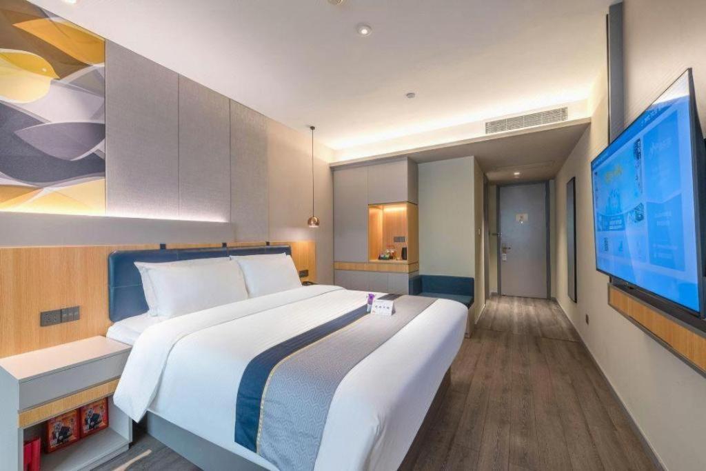Hotel Selected Zhujiang New Town Wuyangcun Metro Station