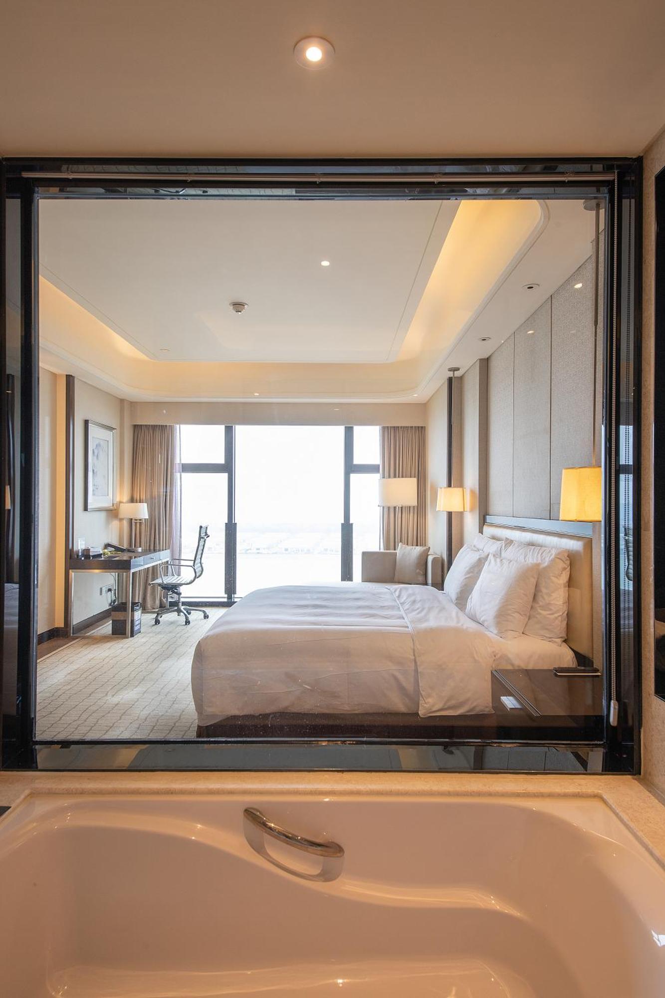 Hotel Junluxe Hotel Guangzhou Zengcheng 5*