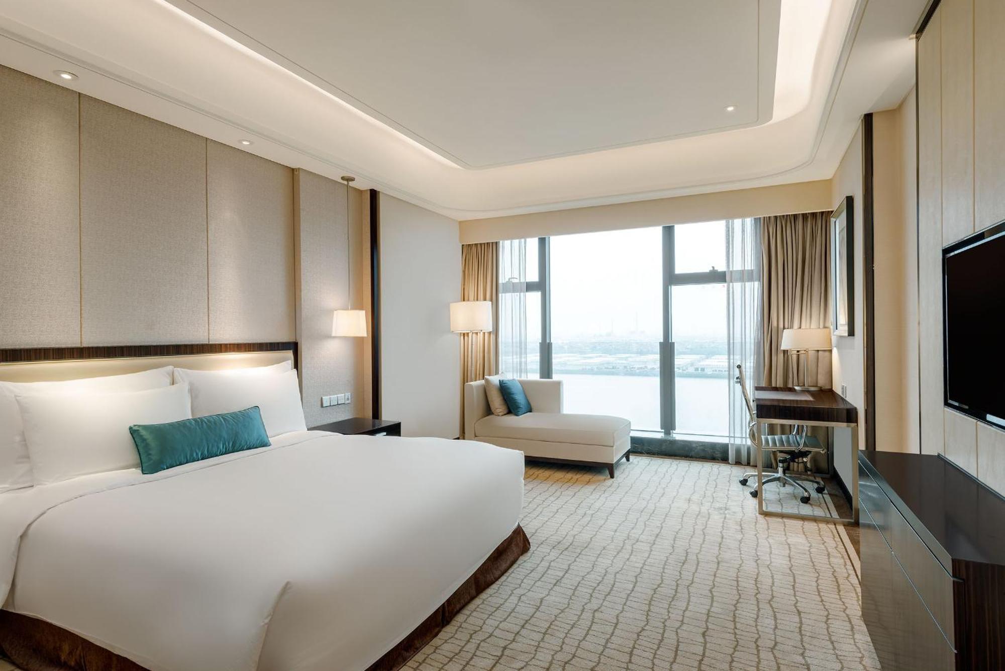 Hotel Crowne Plaza Guangzhou Zengcheng 5*
