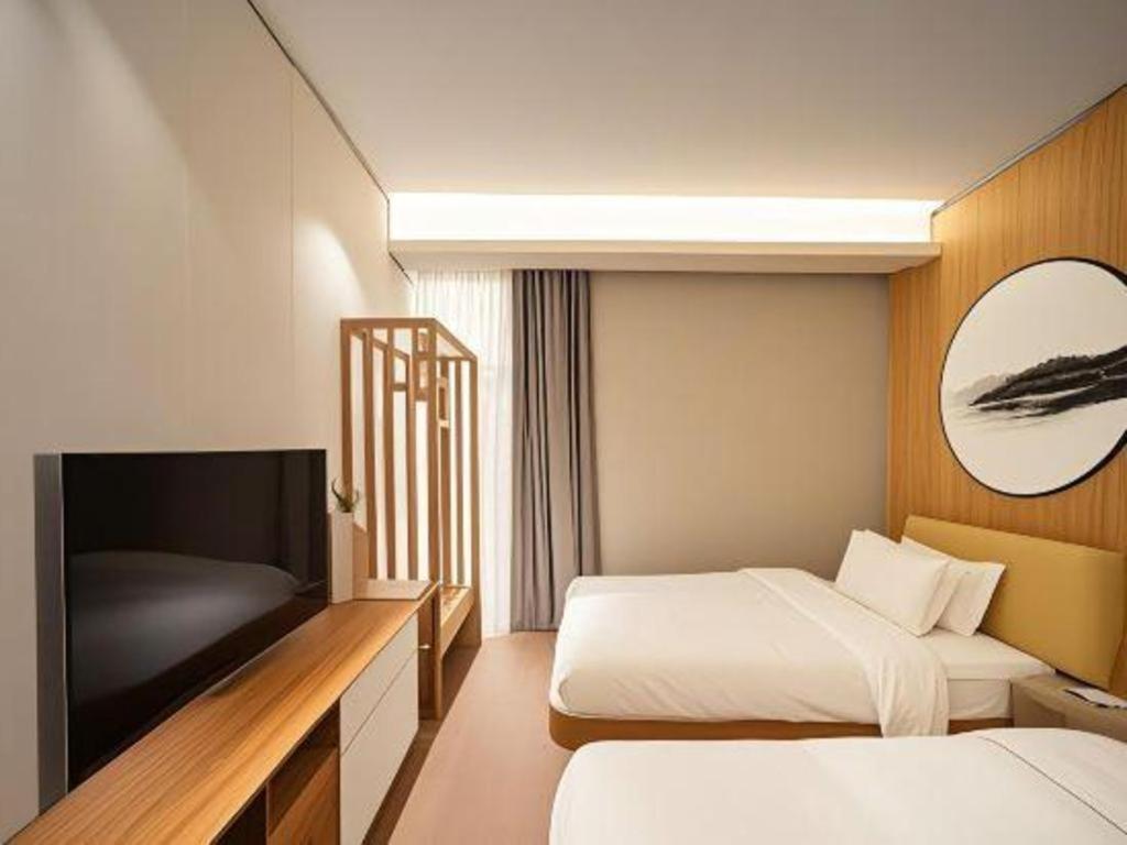 Hotel Shuishanfang 4*