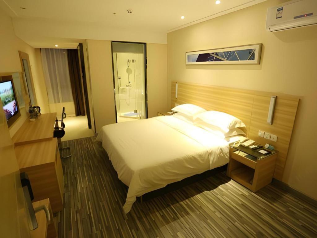 Hotel Comfort Zhongluotan Culture Square