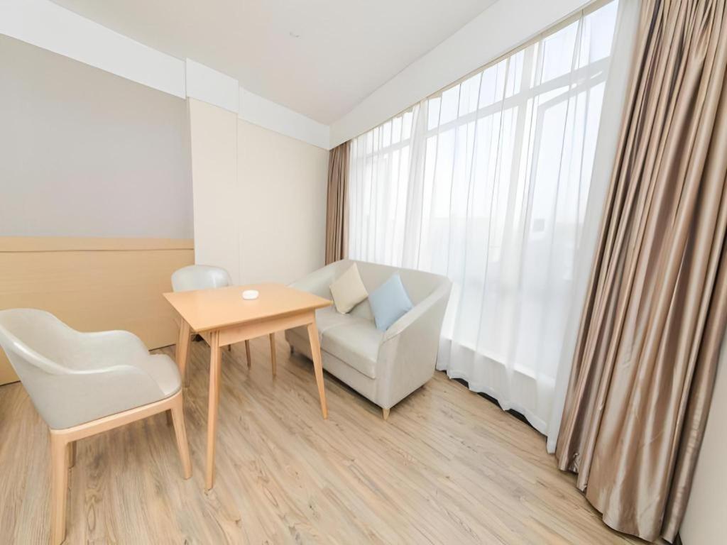 Hotel Comfort Panyu Qiaonan Aoyuan Plaza Guangzhou
