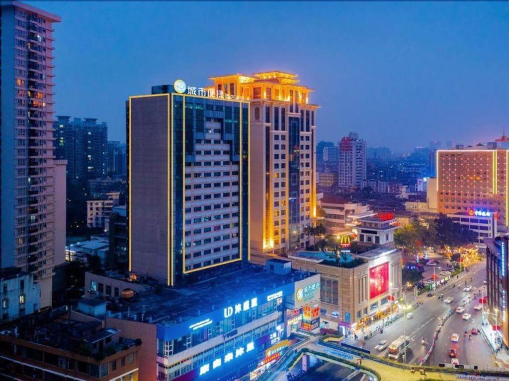 Hotel Comfort Hanxi Changlong Shiqiao Metro Station