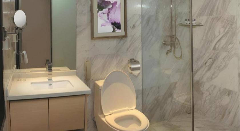 Lavande Hotel Guangzhou Financial City Tianhe Park Metro Station 3* Guangzhou