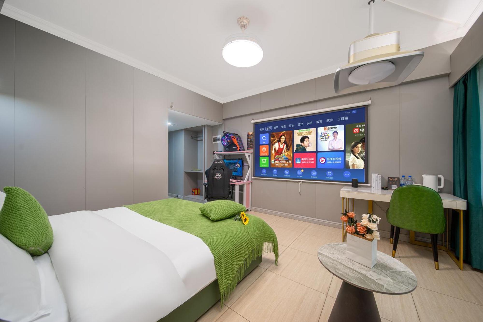 Yashe Smart 2* Guangzhou