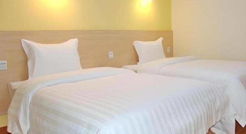 Hotel 7 Days Huangpu East Zone Times Plaza Guangzhou