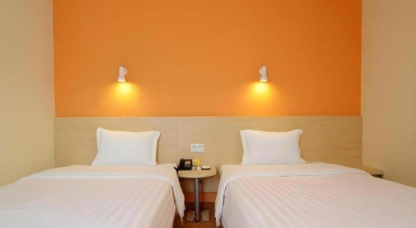 7 Days Huangpu East Zone Times Plaza Hotel